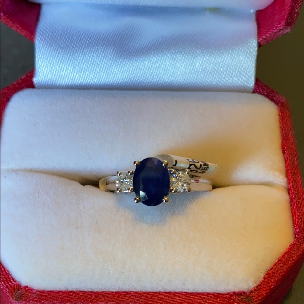Sapphire ring